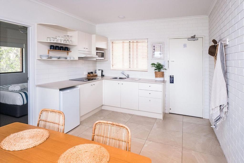 Mollymook Seascape Motel And Apartments (Adults Only) Dış mekan fotoğraf